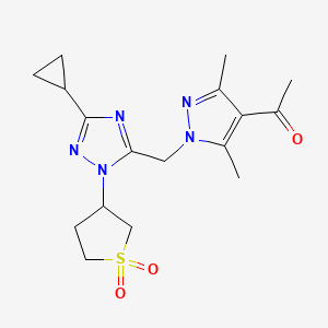 molecular formula C17H23N5O3S B5653759 1-(1-{[3-cyclopropyl-1-(1,1-dioxidotetrahydro-3-thienyl)-1H-1,2,4-triazol-5-yl]methyl}-3,5-dimethyl-1H-pyrazol-4-yl)ethanone 