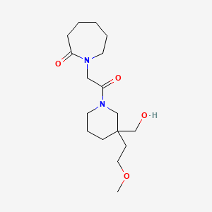 molecular formula C17H30N2O4 B5654996 1-{2-[3-(hydroxymethyl)-3-(2-methoxyethyl)-1-piperidinyl]-2-oxoethyl}-2-azepanone 