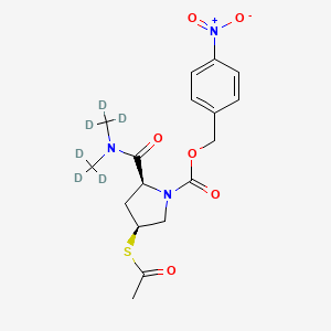 molecular formula C17H21N3O6S B565600 (2S,4S)-4-(乙酰硫代)-2-[(二甲氨基)羰基]-1-吡咯烷甲酸4-硝基苄酯-d6 CAS No. 1246816-04-5