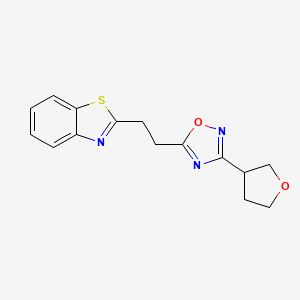 molecular formula C15H15N3O2S B5656331 2-{2-[3-(tetrahydrofuran-3-yl)-1,2,4-oxadiazol-5-yl]ethyl}-1,3-benzothiazole 