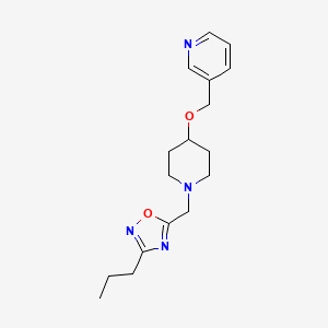 molecular formula C17H24N4O2 B5658025 3-[({1-[(3-propyl-1,2,4-oxadiazol-5-yl)methyl]-4-piperidinyl}oxy)methyl]pyridine 