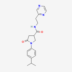 molecular formula C20H24N4O2 B5658979 1-(4-isopropylphenyl)-5-oxo-N-[2-(2-pyrazinyl)ethyl]-3-pyrrolidinecarboxamide 