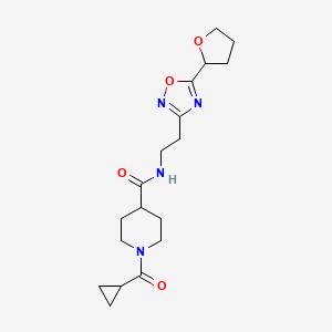 molecular formula C18H26N4O4 B5660110 1-(cyclopropylcarbonyl)-N-{2-[5-(tetrahydro-2-furanyl)-1,2,4-oxadiazol-3-yl]ethyl}-4-piperidinecarboxamide 