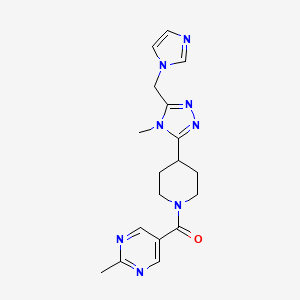 molecular formula C18H22N8O B5662759 5-({4-[5-(1H-imidazol-1-ylmethyl)-4-methyl-4H-1,2,4-triazol-3-yl]piperidin-1-yl}carbonyl)-2-methylpyrimidine 