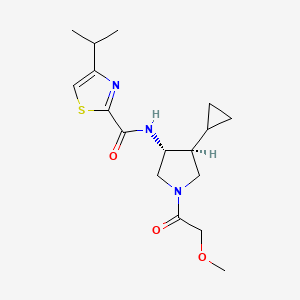 molecular formula C17H25N3O3S B5664004 N-[(3R*,4S*)-4-cyclopropyl-1-(methoxyacetyl)pyrrolidin-3-yl]-4-isopropyl-1,3-thiazole-2-carboxamide 