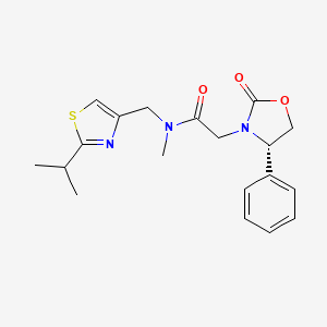 molecular formula C19H23N3O3S B5665706 N-[(2-isopropyl-1,3-thiazol-4-yl)methyl]-N-methyl-2-[(4S)-2-oxo-4-phenyl-1,3-oxazolidin-3-yl]acetamide 