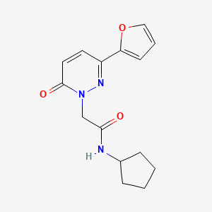 molecular formula C15H17N3O3 B5668116 N-cyclopentyl-2-[3-(2-furyl)-6-oxo-1(6H)-pyridazinyl]acetamide 