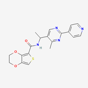 molecular formula C19H18N4O3S B5668526 N-[1-(4-methyl-2-pyridin-4-ylpyrimidin-5-yl)ethyl]-2,3-dihydrothieno[3,4-b][1,4]dioxine-5-carboxamide 