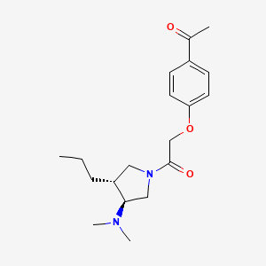 molecular formula C19H28N2O3 B5669868 1-(4-{2-[(3S*,4R*)-3-(dimethylamino)-4-propylpyrrolidin-1-yl]-2-oxoethoxy}phenyl)ethanone 