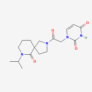 molecular formula C17H24N4O4 B5670009 1-[2-(7-isopropyl-6-oxo-2,7-diazaspiro[4.5]dec-2-yl)-2-oxoethyl]pyrimidine-2,4(1H,3H)-dione 