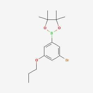 molecular formula C15H22BBrO3 B567335 2-(3-溴-5-丙氧基苯基)-4,4,5,5-四甲基-1,3,2-二氧杂环硼烷 CAS No. 1218790-36-3