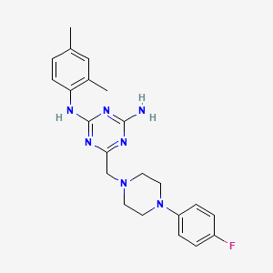 molecular formula C22H26FN7 B5673653 N-(2,4-dimethylphenyl)-6-{[4-(4-fluorophenyl)-1-piperazinyl]methyl}-1,3,5-triazine-2,4-diamine 