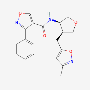 molecular formula C19H19N3O4 B5678454 N-{(3R*,4S*)-4-[(3-methylisoxazol-5-yl)methyl]tetrahydrofuran-3-yl}-3-phenylisoxazole-4-carboxamide 