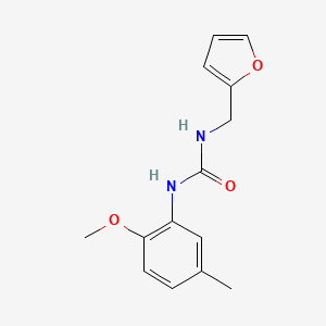 molecular formula C14H16N2O3 B5699017 N-(2-furylmethyl)-N'-(2-methoxy-5-methylphenyl)urea 