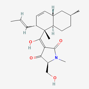 molecular formula C22H31NO4 B570565 马尾素 CAS No. 57749-43-6