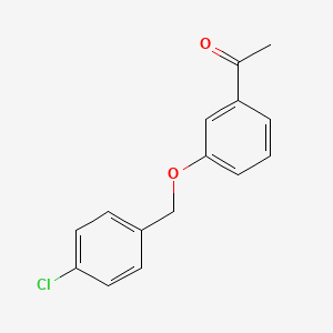 molecular formula C15H13ClO2 B5705931 1-{3-[(4-氯苄基)氧基]苯基}乙酮 
