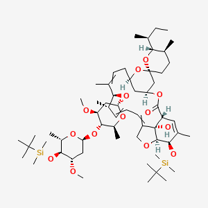molecular formula C60H102O14Si2 B570698 (1R,4S,5'S,6R,6'R,8R,12S,13S,20R,21R,24S)-6'-[(2S)-butan-2-yl]-21-[tert-butyl(dimethyl)silyl]oxy-12-[(2R,4S,5S,6S)-5-[(2S,4S,5S,6S)-5-[tert-butyl(dimethyl)silyl]oxy-4-methoxy-6-methyloxan-2-yl]oxy-4-methoxy-6-methyloxan-2-yl]oxy-24-hydroxy-5',11,13,22-tetramethylspiro[3,7,19-trioxatetracyclo[15.6.1.14,8.020,24]pentacosa-10,14,16,22-tetraene-6,2'-oxane]-2-one CAS No. 82590-57-6