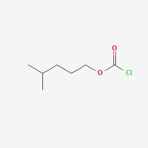 B570731 4-Methylpentyl carbonochloridate CAS No. 91983-09-4