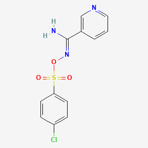 molecular formula C12H10ClN3O3S B5711950 N'-{[(4-chlorophenyl)sulfonyl]oxy}-3-pyridinecarboximidamide 