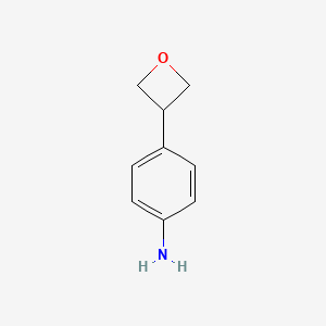 molecular formula C9H11NO B572106 4-(氧杂环丙烷-3-基)苯胺 CAS No. 1221819-62-0