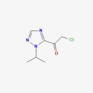 molecular formula C7H10ClN3O B573068 2-氯-1-(1-异丙基-1H-1,2,4-三唑-5-基)乙酮 CAS No. 1227958-34-0