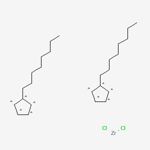 molecular formula C26H42Cl2Zr B575056 Bis(oCtylcyclopentadienyl)zirconium dichloride CAS No. 191803-21-1