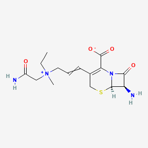molecular formula C15H22N4O4S B575460 (6R,7R)-7-amino-3-[3-[(2-amino-2-oxoethyl)-ethyl-methylazaniumyl]prop-1-enyl]-8-oxo-5-thia-1-azabicyclo[4.2.0]oct-2-ene-2-carboxylate CAS No. 160115-08-2