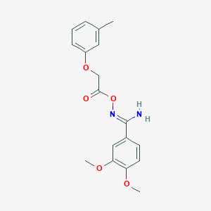 molecular formula C18H20N2O5 B5759391 3,4-dimethoxy-N'-{[(3-methylphenoxy)acetyl]oxy}benzenecarboximidamide 