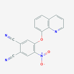 molecular formula C17H8N4O3 B5761430 4-nitro-5-(8-quinolinyloxy)phthalonitrile 