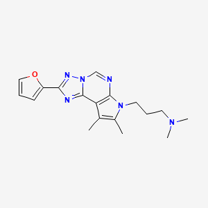 molecular formula C18H22N6O B5772695 3-[2-(2-furyl)-8,9-dimethyl-7H-pyrrolo[3,2-e][1,2,4]triazolo[1,5-c]pyrimidin-7-yl]-N,N-dimethyl-1-propanamine 