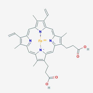molecular formula C34H32FeN4O4 B058321 3-[18-(2-Carboxyethyl)-8,13-bis(ethenyl)-3,7,12,17-tetramethylporphyrin-21,23-diid-2-yl]propanoic acid;iron(2+) CAS No. 119112-08-2