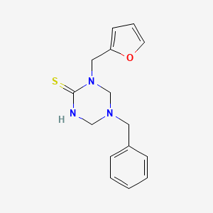 molecular formula C15H17N3OS B5850022 5-benzyl-1-(2-furylmethyl)-1,3,5-triazinane-2-thione 