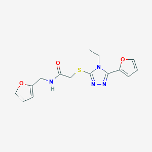 molecular formula C15H16N4O3S B5858566 2-{[4-ethyl-5-(2-furyl)-4H-1,2,4-triazol-3-yl]thio}-N-(2-furylmethyl)acetamide 
