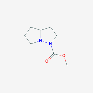 molecular formula C8H14N2O2 B058601 Methyl hexahydro-1H-pyrrolo[1,2-b]pyrazole-1-carboxylate CAS No. 121643-92-3