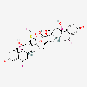molecular formula C43 H51 F5 O8 S B587343 6alpha,9-Difluoro-17-(((fluoromethyl)sulfanyl)carbonyl)-11beta-hydroxy-16alpha-methyl-3-oxoandrosta-1,4-dien-17alpha-yl 6alpha,9-difluoro-11beta,17-dihydroxy-16alpha-methyl-3-oxoandrosta-1,4-diene-17beta-carboxylate CAS No. 220589-37-7