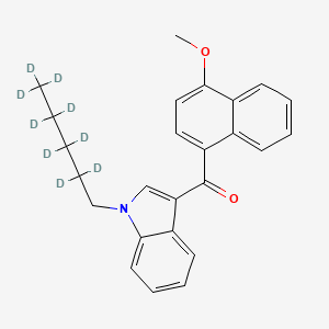 molecular formula C25H16D9NO2 B587378 (4-甲氧基萘-1-基)-[1-(2,2,3,3,4,4,5,5,5-九氘代戊基)吲哚-3-基]甲酮 CAS No. 1651833-49-6
