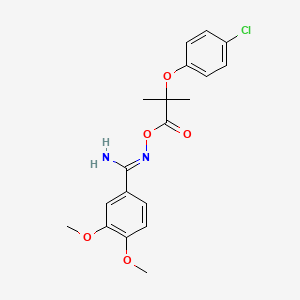 molecular formula C19H21ClN2O5 B5876025 N'-{[2-(4-chlorophenoxy)-2-methylpropanoyl]oxy}-3,4-dimethoxybenzenecarboximidamide 