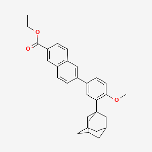 molecular formula C30H32O3 B590870 6-[(3-Adamantyl-4-methoxyphenyl)]-2-naphthoic Acid Ethyl Ester CAS No. 951645-46-8