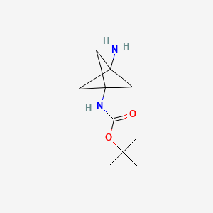molecular formula C10H18N2O2 B592134 叔丁基(3-氨基双环[1.1.1]戊烷-1-基)氨基甲酸酯 CAS No. 1638767-25-5