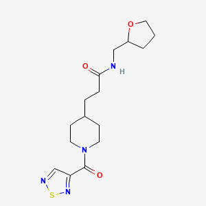 N-(oxolan-2-ylmethyl)-3-[1-(1,2,5-thiadiazole-3-carbonyl)piperidin-4-yl]propanamide