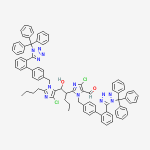 molecular formula C82H70Cl2N12O2 B597293 2-[1-[2-Butyl-5-chloro-3-[[4-[2-(1-trityltetrazol-5-yl)phenyl]phenyl]methyl]imidazol-4-yl]-1-hydroxypentan-2-yl]-5-chloro-3-[[4-[2-(1-trityltetrazol-5-yl)phenyl]phenyl]methyl]imidazole-4-carbaldehyde CAS No. 1246817-19-5