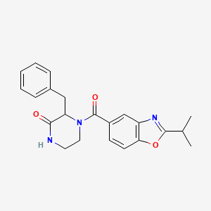 molecular formula C22H23N3O3 B5977879 3-benzyl-4-[(2-isopropyl-1,3-benzoxazol-5-yl)carbonyl]-2-piperazinone 