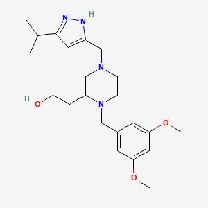 molecular formula C22H34N4O3 B6000438 2-{1-(3,5-dimethoxybenzyl)-4-[(5-isopropyl-1H-pyrazol-3-yl)methyl]-2-piperazinyl}ethanol 