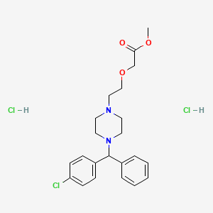 molecular formula C22H29Cl3N2O3 B600802 2-[2-[4-[(4-氯苯基)-苯甲基]哌嗪-1-基]乙氧基]乙酸甲酯；二盐酸盐 CAS No. 83881-48-5