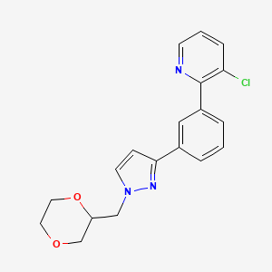 molecular formula C19H18ClN3O2 B6009620 3-chloro-2-{3-[1-(1,4-dioxan-2-ylmethyl)-1H-pyrazol-3-yl]phenyl}pyridine 
