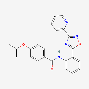 4-(propan-2-yloxy)-N-{2-[3-(pyridin-2-yl)-1,2,4-oxadiazol-5-yl]phenyl}benzamide