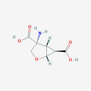 molecular formula C7H9NO5 B060723 (1R,4R,5S,6R)-4-Amino-2-oxabicyclo[3.1.0]hexane-4,6-dicarboxylic acid CAS No. 191471-50-8