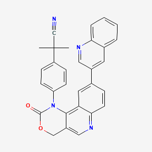 B607384 2-methyl-2-(4-(2-oxo-9-(quinolin-3-yl)-2,4-dihydro-1H-[1,3]oxazino[5,4-c]quinolin-1-yl)phenyl)propanenitrile CAS No. 1345675-02-6