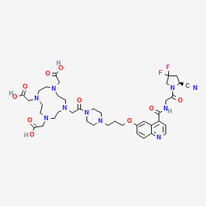 molecular formula C40H54F2N10O10 B607416 (S)-2,2',2''-(10-(2-(4-(3-((4-((2-(2-氰基-4,4-二氟吡咯烷-1-基)-2-氧代乙基)氨基甲酰基)喹啉-6-基)氧基)丙基)哌嗪-1-基)-2-氧代乙基)-1,4,7,10-四氮杂环十二烷-1,4,7-三基)三乙酸 CAS No. 2374782-02-0