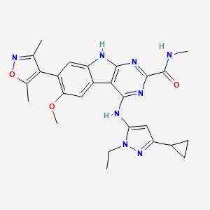 molecular formula C26H28N8O3 B607957 4-[(5-环丙基-2-乙基吡唑-3-基)氨基]-7-(3,5-二甲基-1,2-恶唑-4-基)-6-甲氧基-N-甲基-9H-嘧啶并[4,5-b]吲哚-2-甲酰胺 CAS No. 2093391-24-1